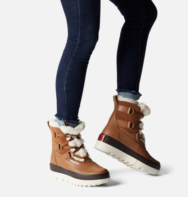 Joan of Arctic Next Boot Velvet Tan