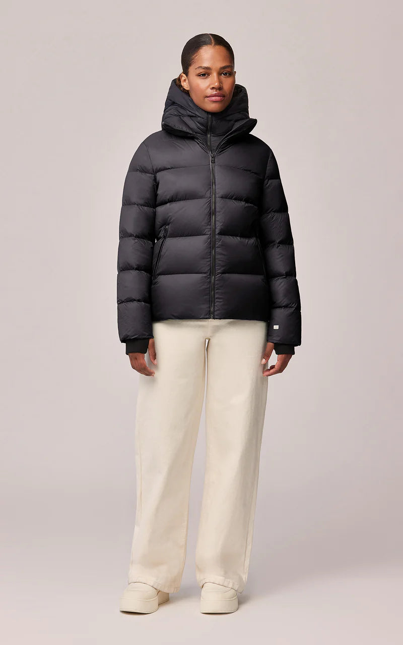 Cassia in Black