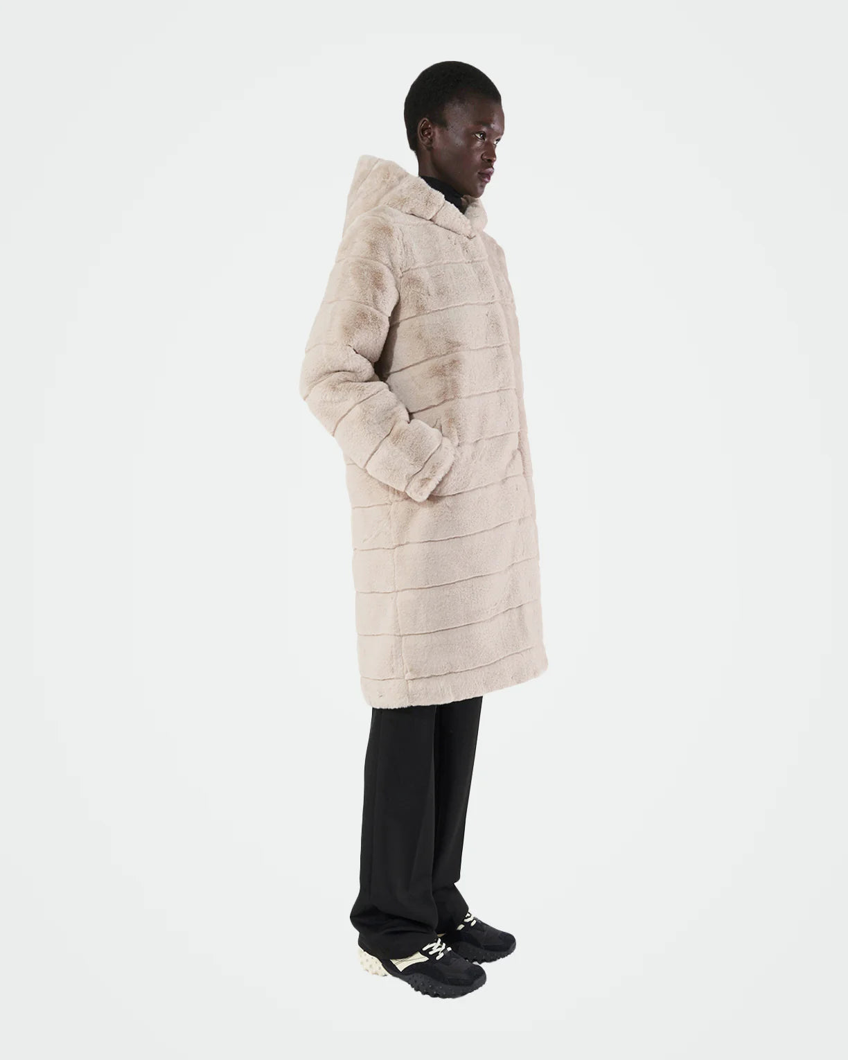Celina Faux Fur Coat in Latte