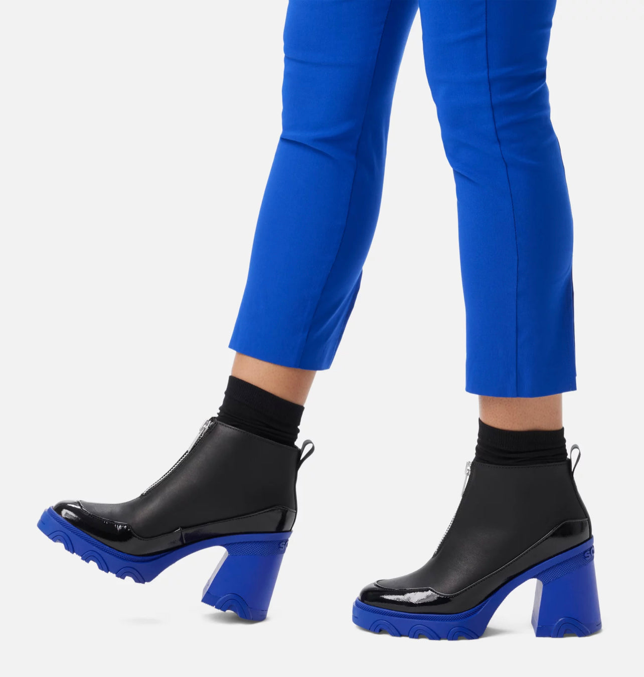 Brex Heel Zip Boot in Black/Cobalt