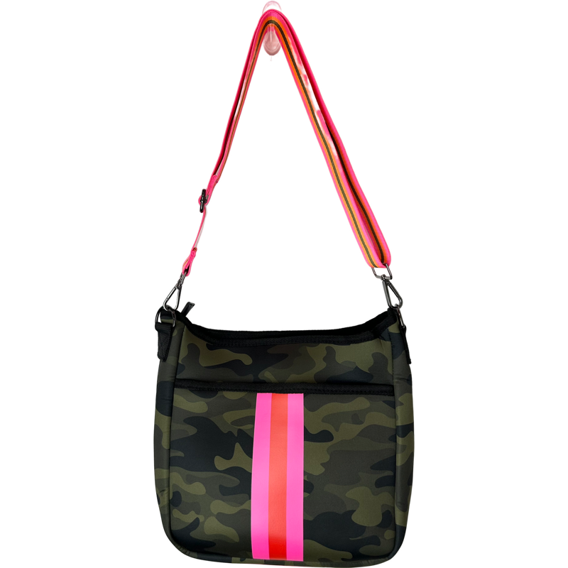 Blake Crossbody in Showoff