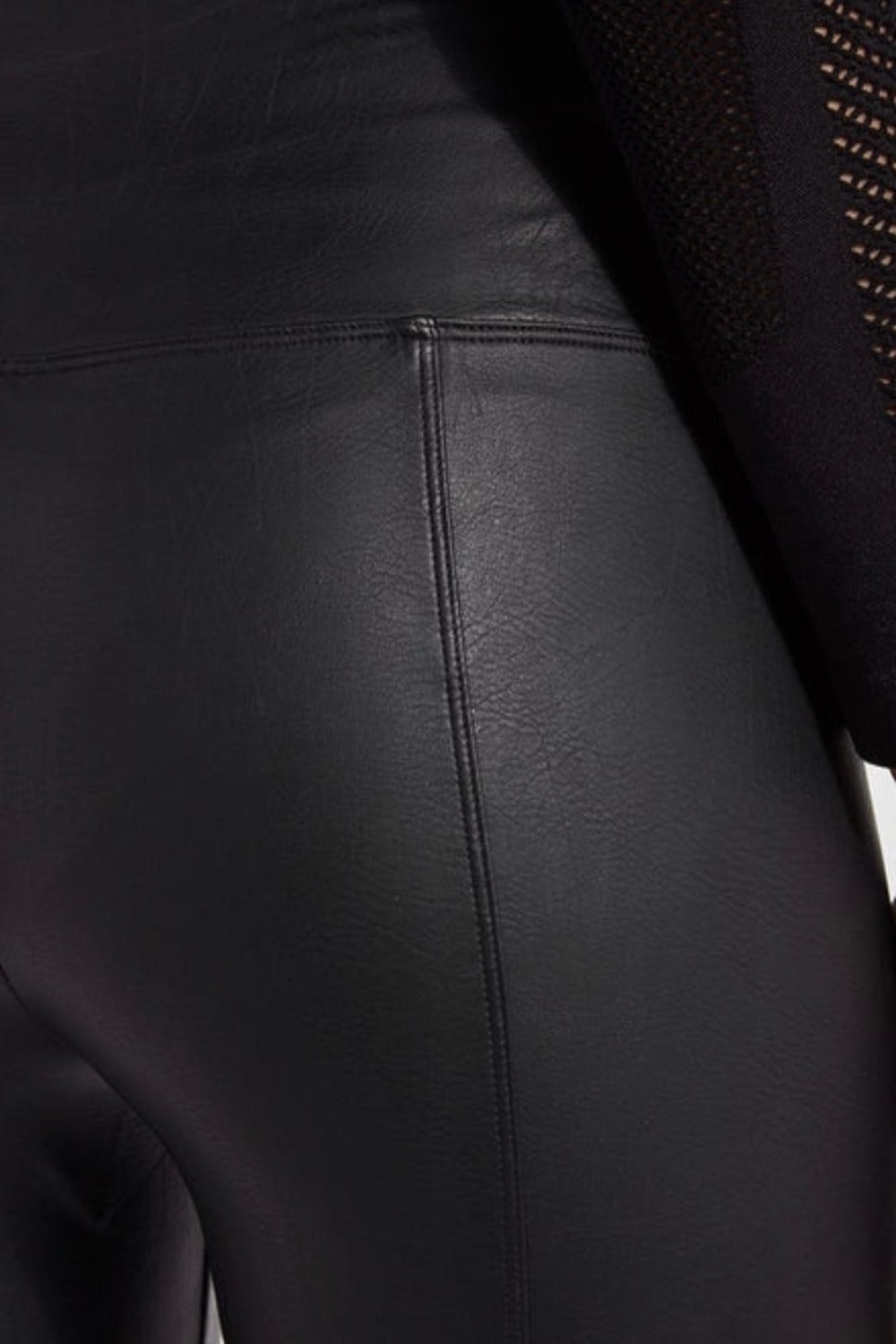 Textured Leather Legging in Kohl Black