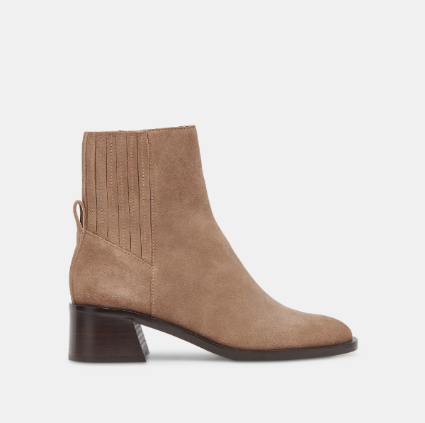 Linny Boot in Truffle