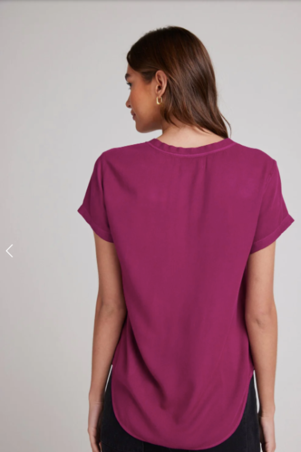 V-Neck Tee in Dark Magenta