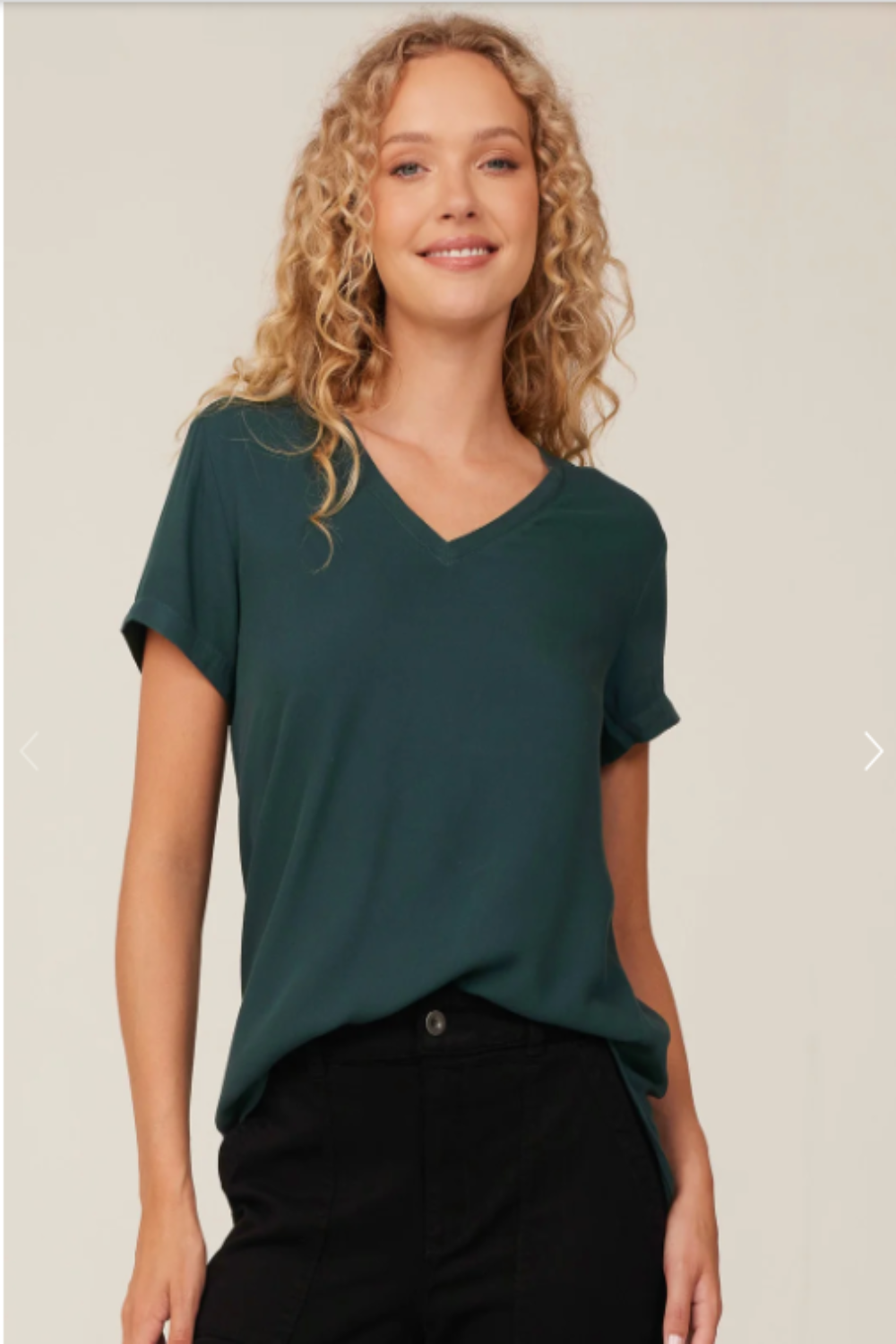 V-Neck Tee in Jade Night