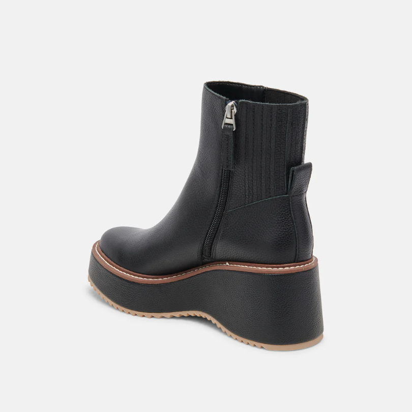 Hilde Black Leather Boots