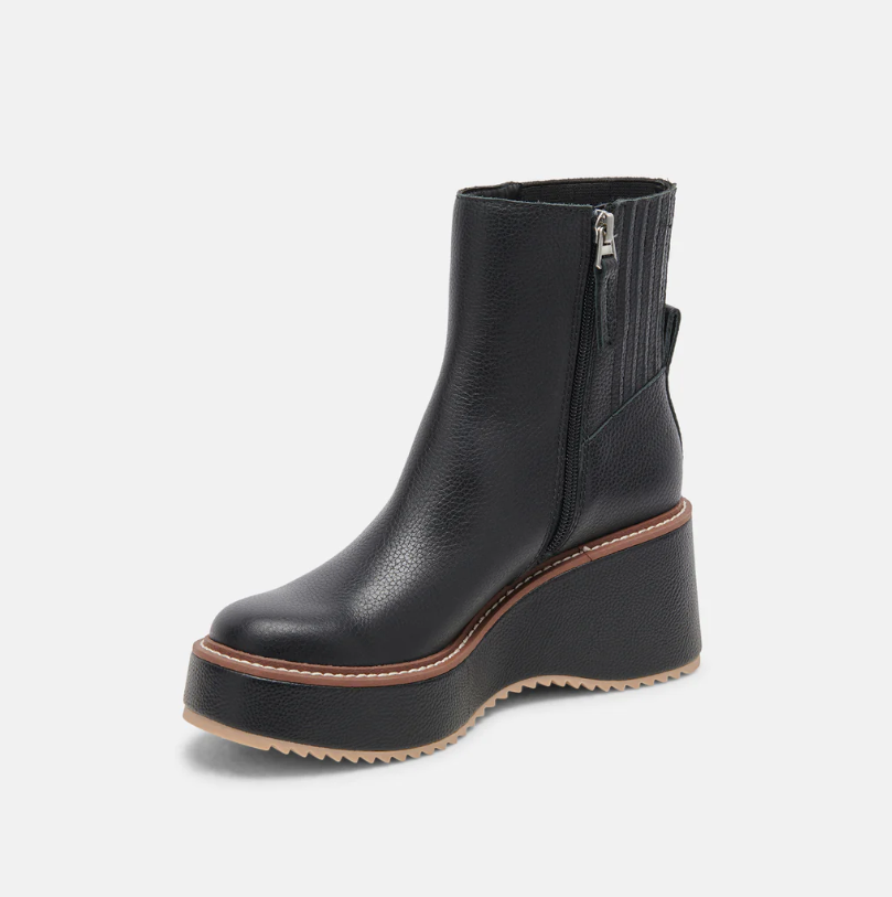 Hilde Black Leather Boots