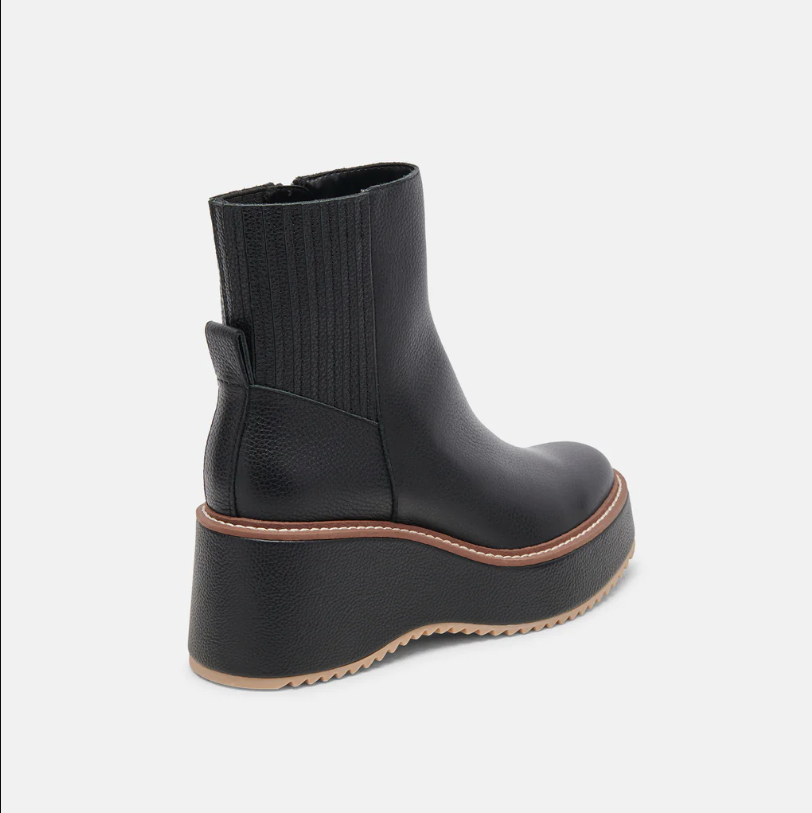 Hilde Black Leather Boots