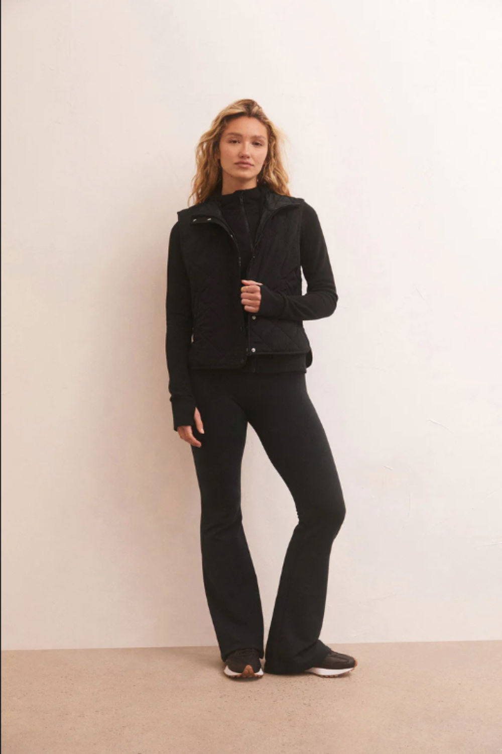 Warm Up Vest Black