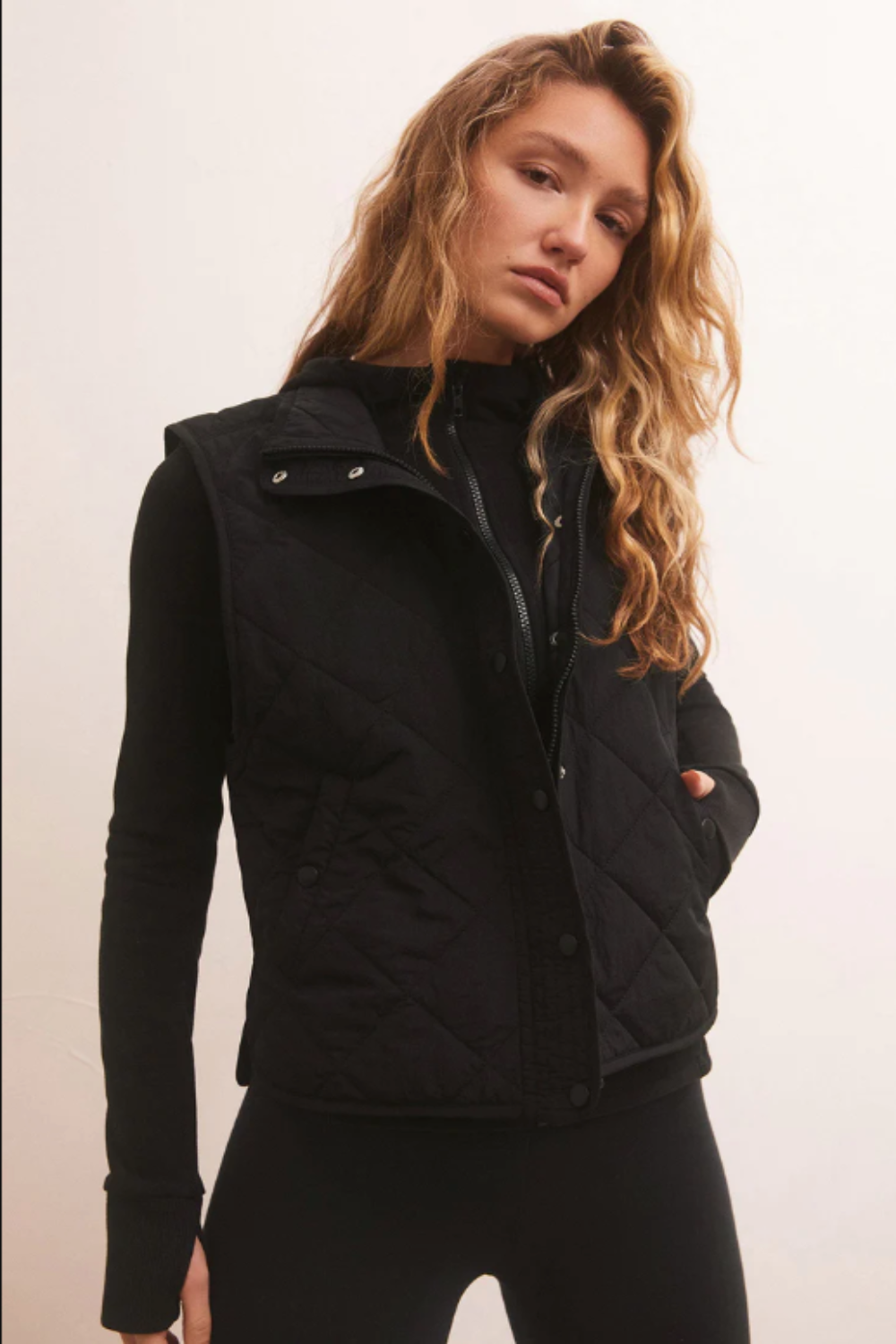 Warm Up Vest Black