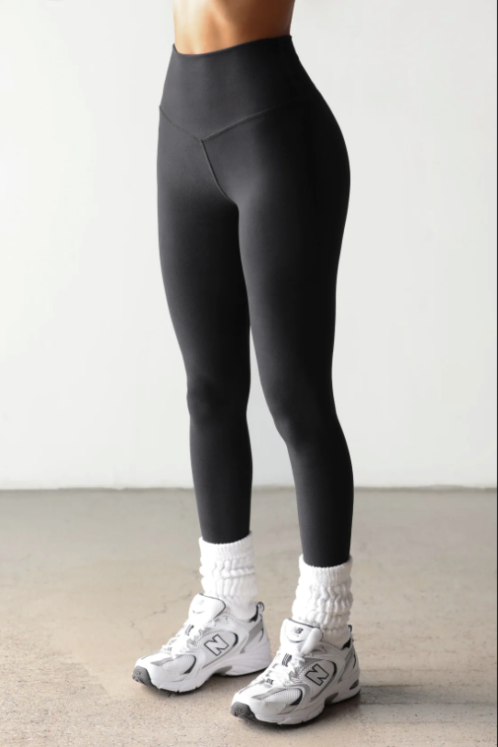 Second Skin Legging in Sueded Onyx