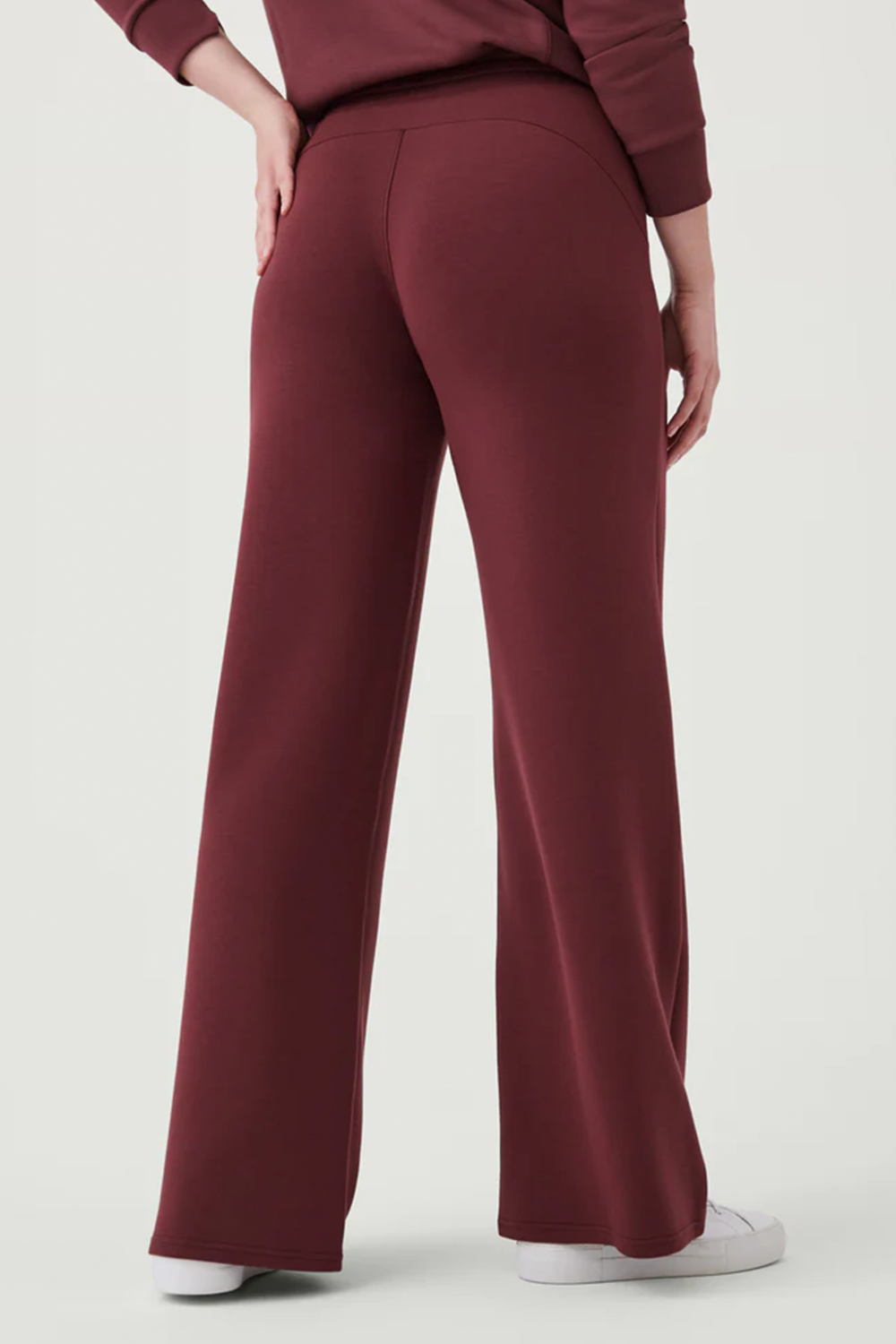AirEssentials Wide Leg Pant in Spice