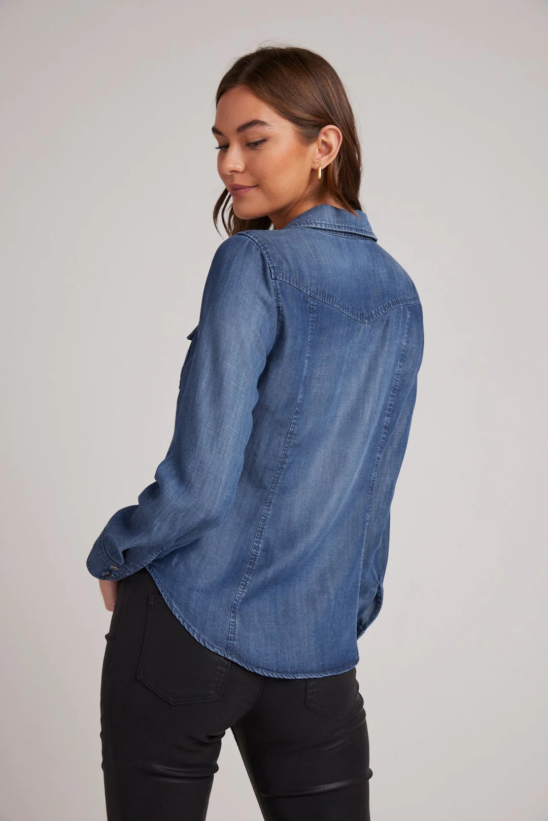 Long Sleeve Seamed Shirt in Moonlight Wash