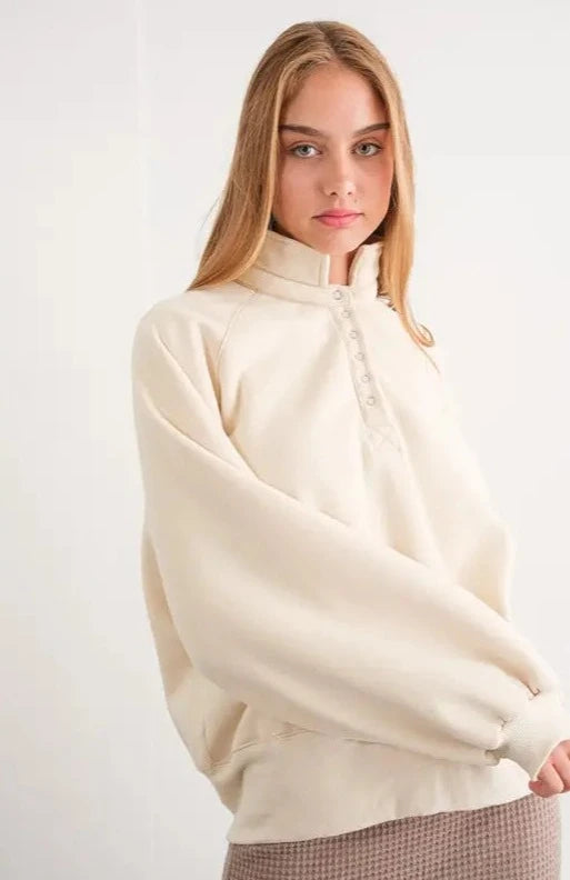 Piper Snap Collared Sweatshirt in Cream