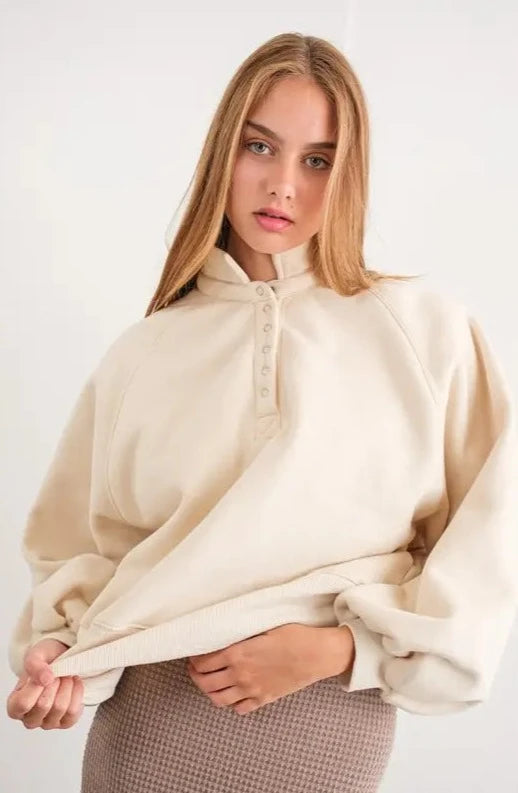 Piper Snap Collared Sweatshirt in Cream