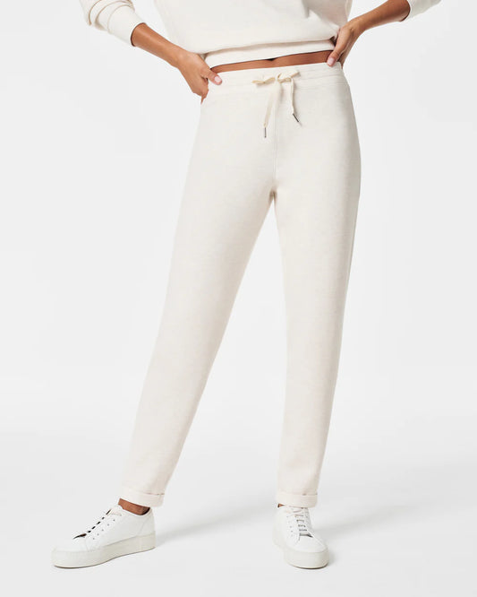 AirEssentials Tapered Pant in Oatmeal Heather