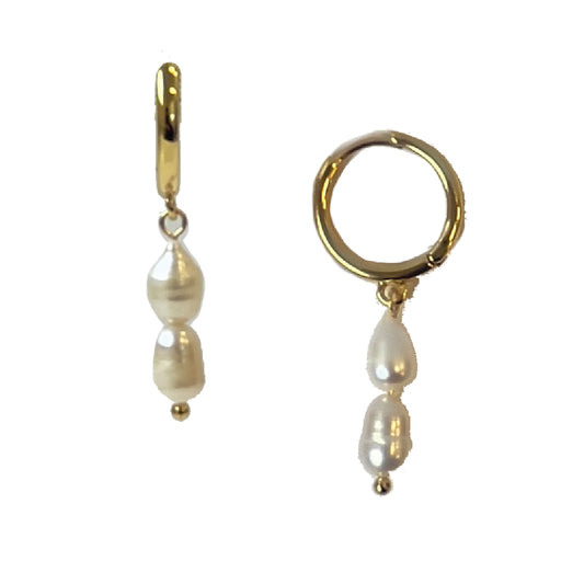 2 Pearl Drop Earrings in Gold