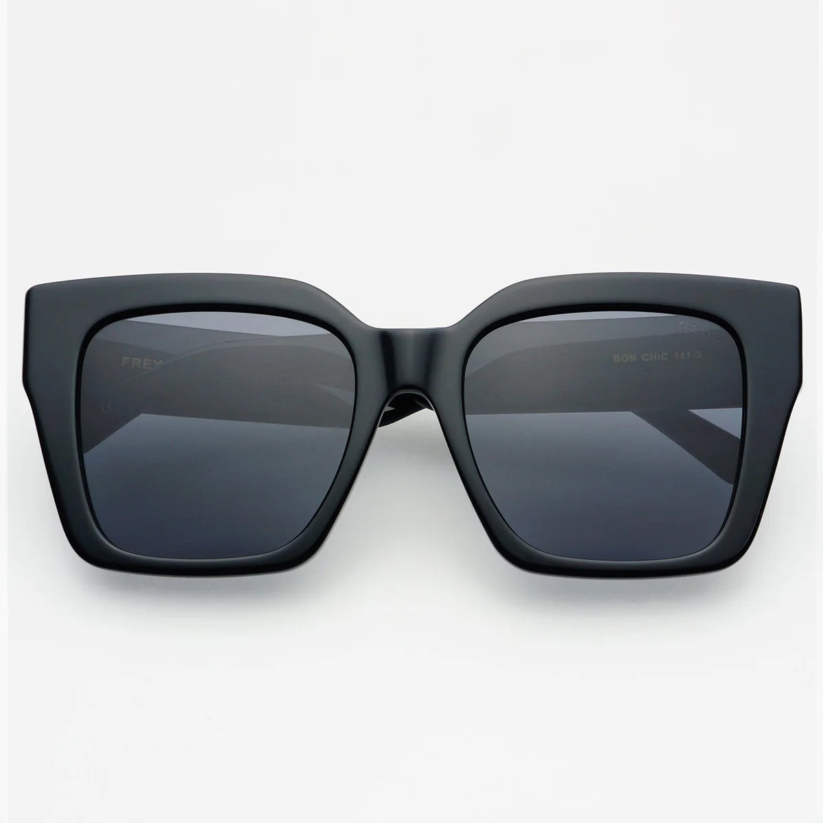 Bon Chic Sunglasses in Black