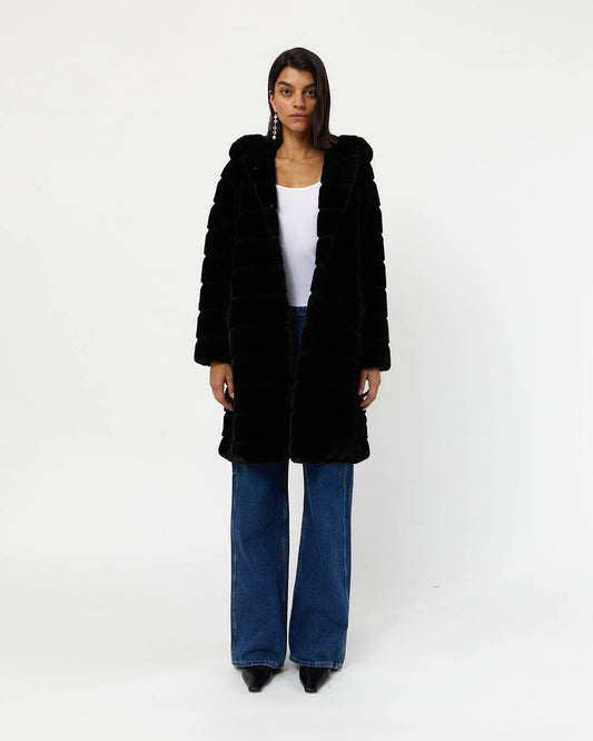 Celina Faux Fur Coat in Noir