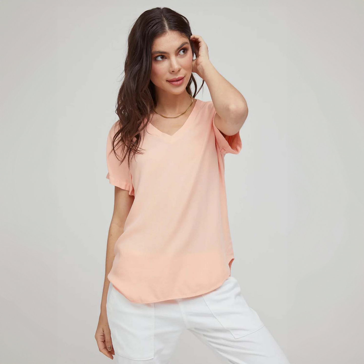 Short Sleeve V-Neck Tee in Sunset Coral