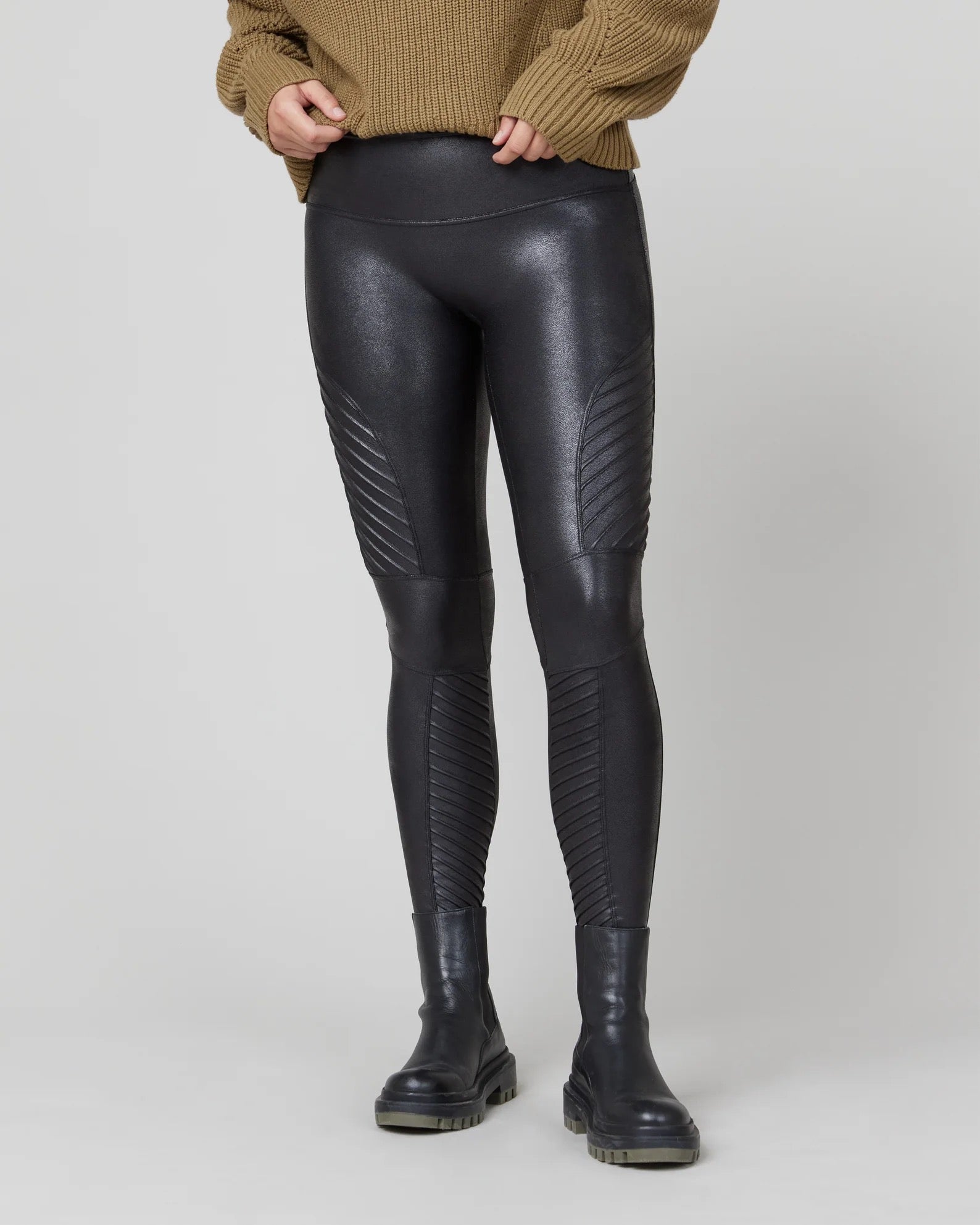 Spanx Faux Leather Snake Shine Leggings | Zappos.com