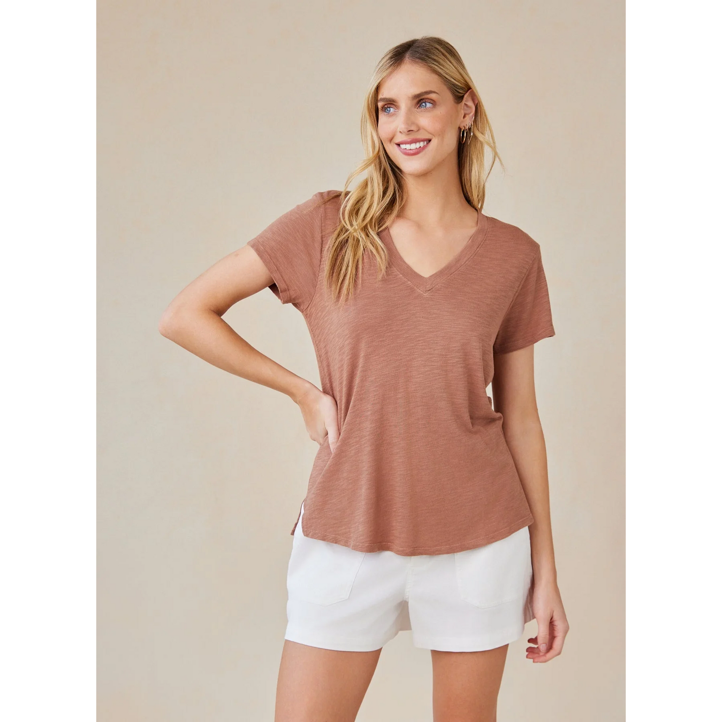 Side Slit V Neck Tee in Terracotta Brown