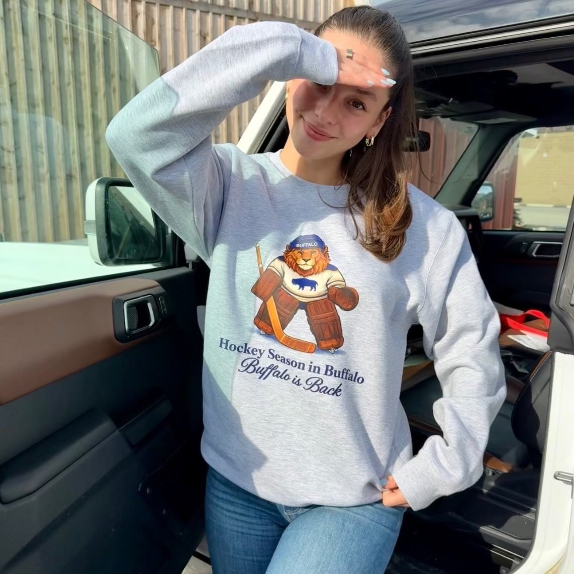Hockey Lion Crew