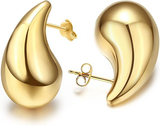 Teardrop Earring in Gold