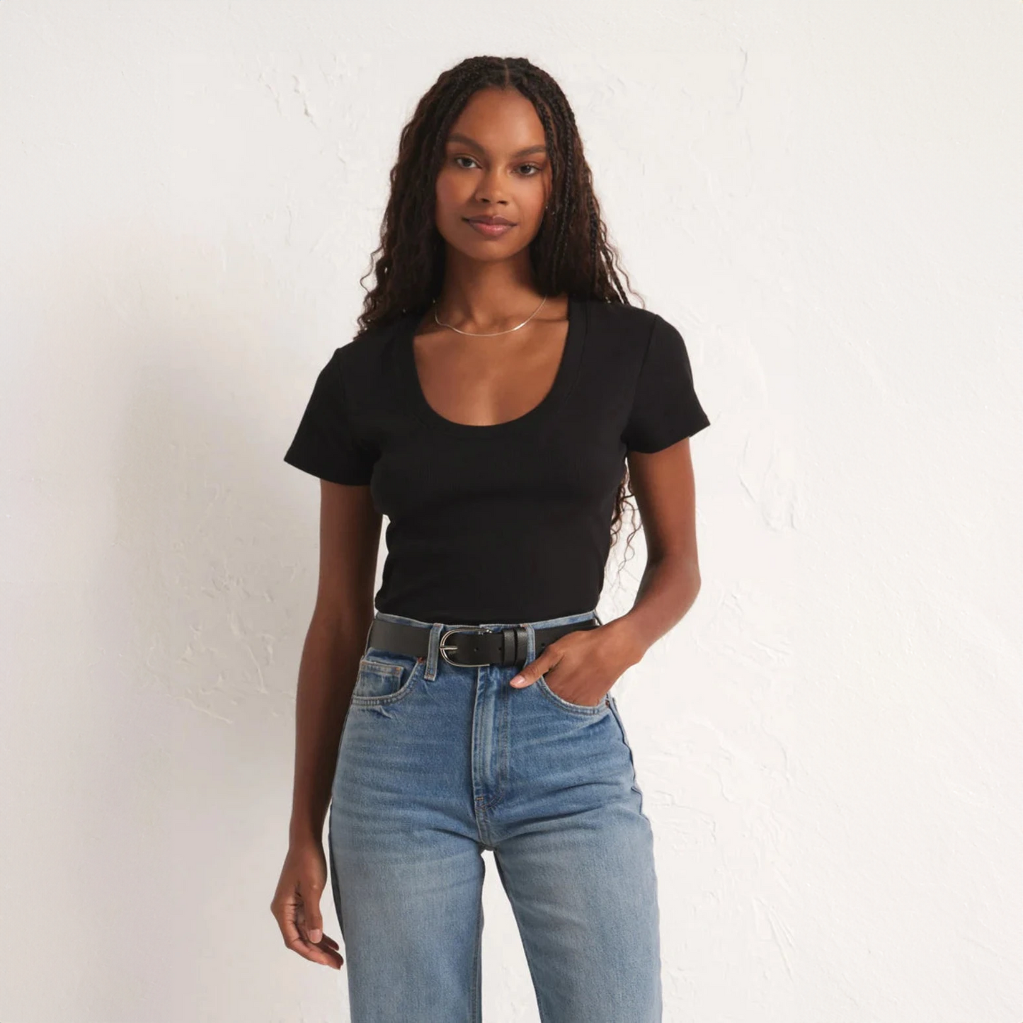 Sirena Short Sleeve Tee in Black